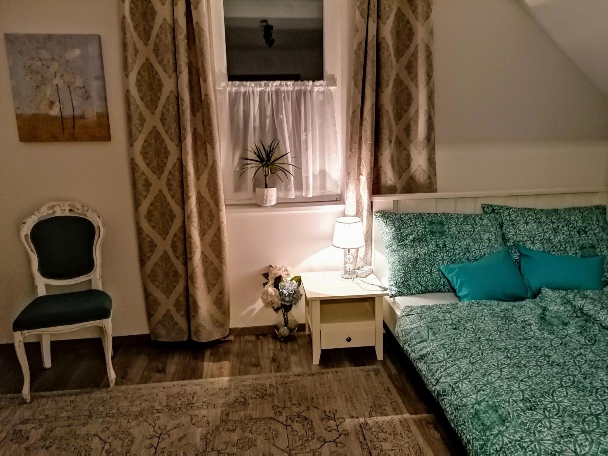 Eva Haza Nyugalom/Pihenes/Relax Villa Sopron Bagian luar foto